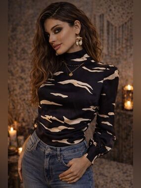 Reformation Satin Blouse Medium NWT Black Ivory Abstract Print Luxe Chic